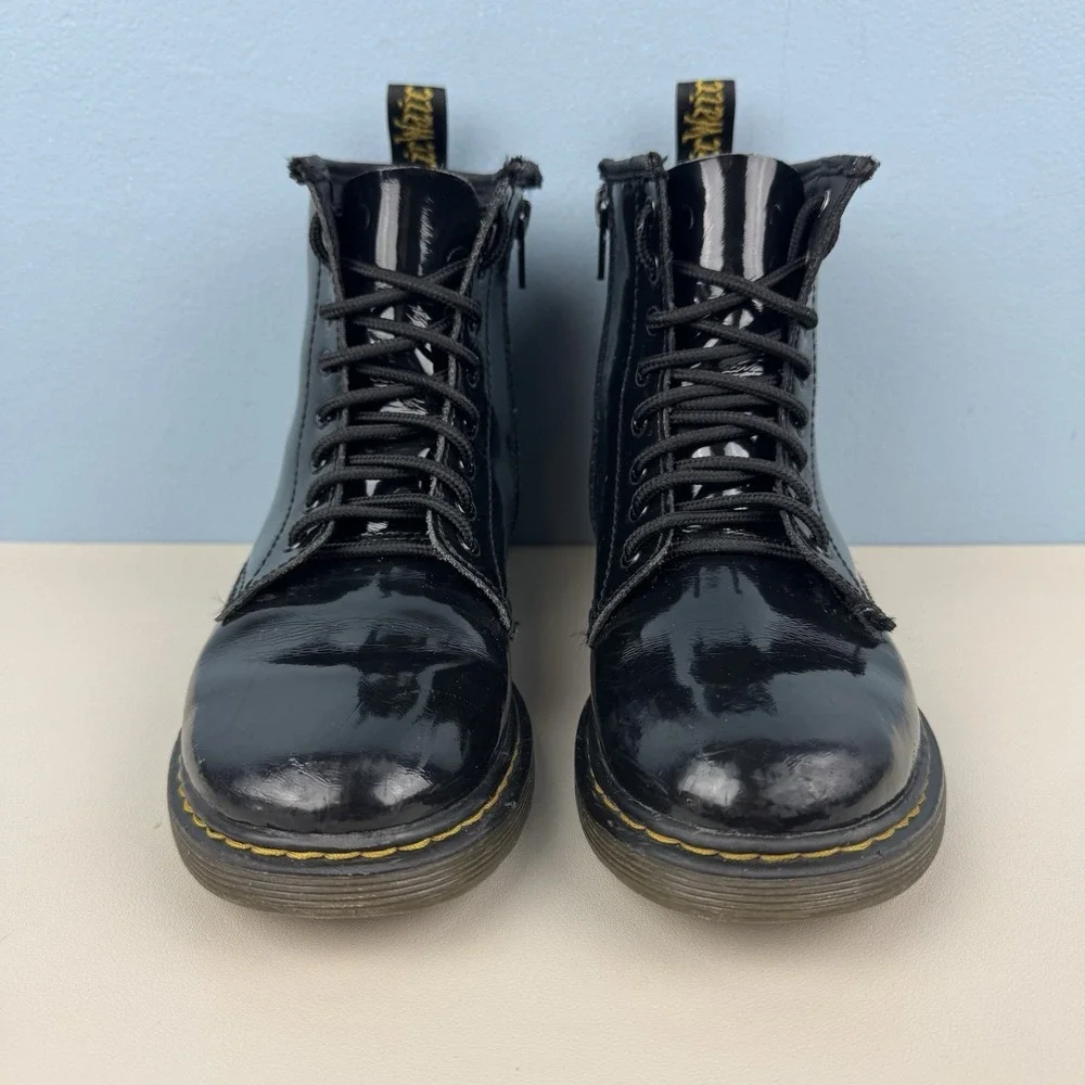 Dr. Martens this preowned